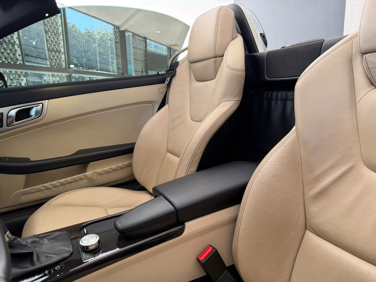 Mercedes-Benz SLK250