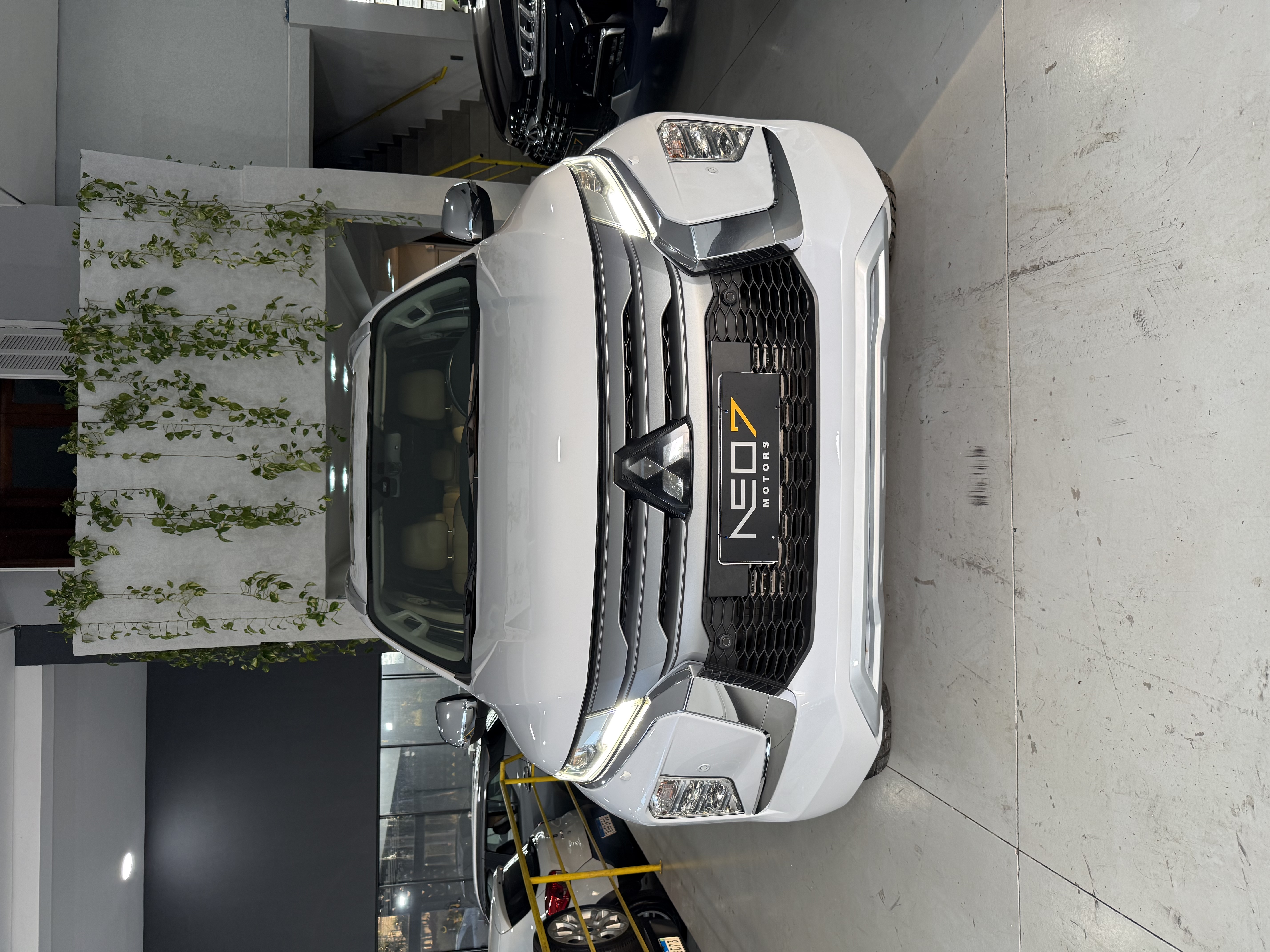 MITSUBICHI PAJERO SPORT