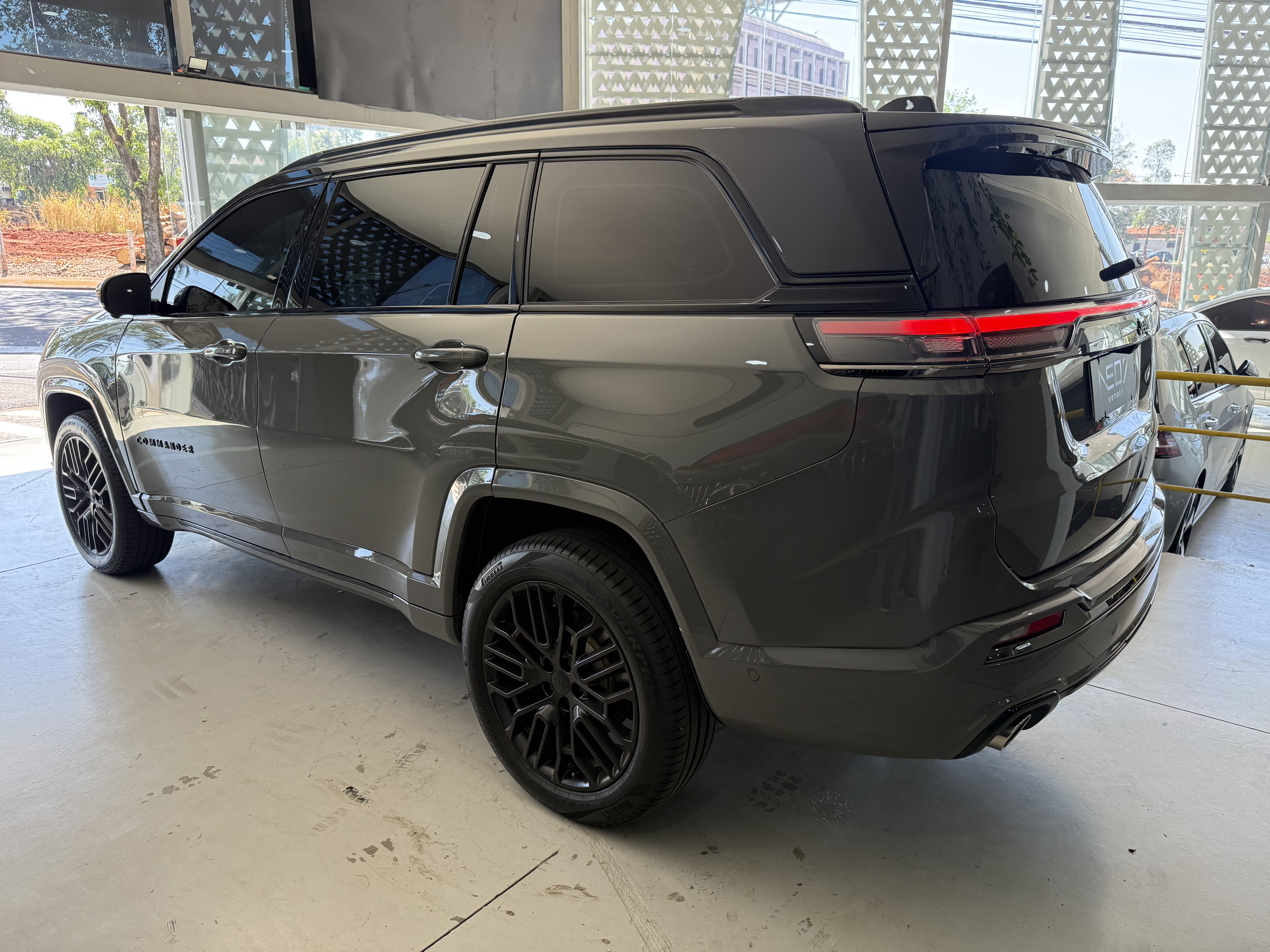 JEEP COMMANDER