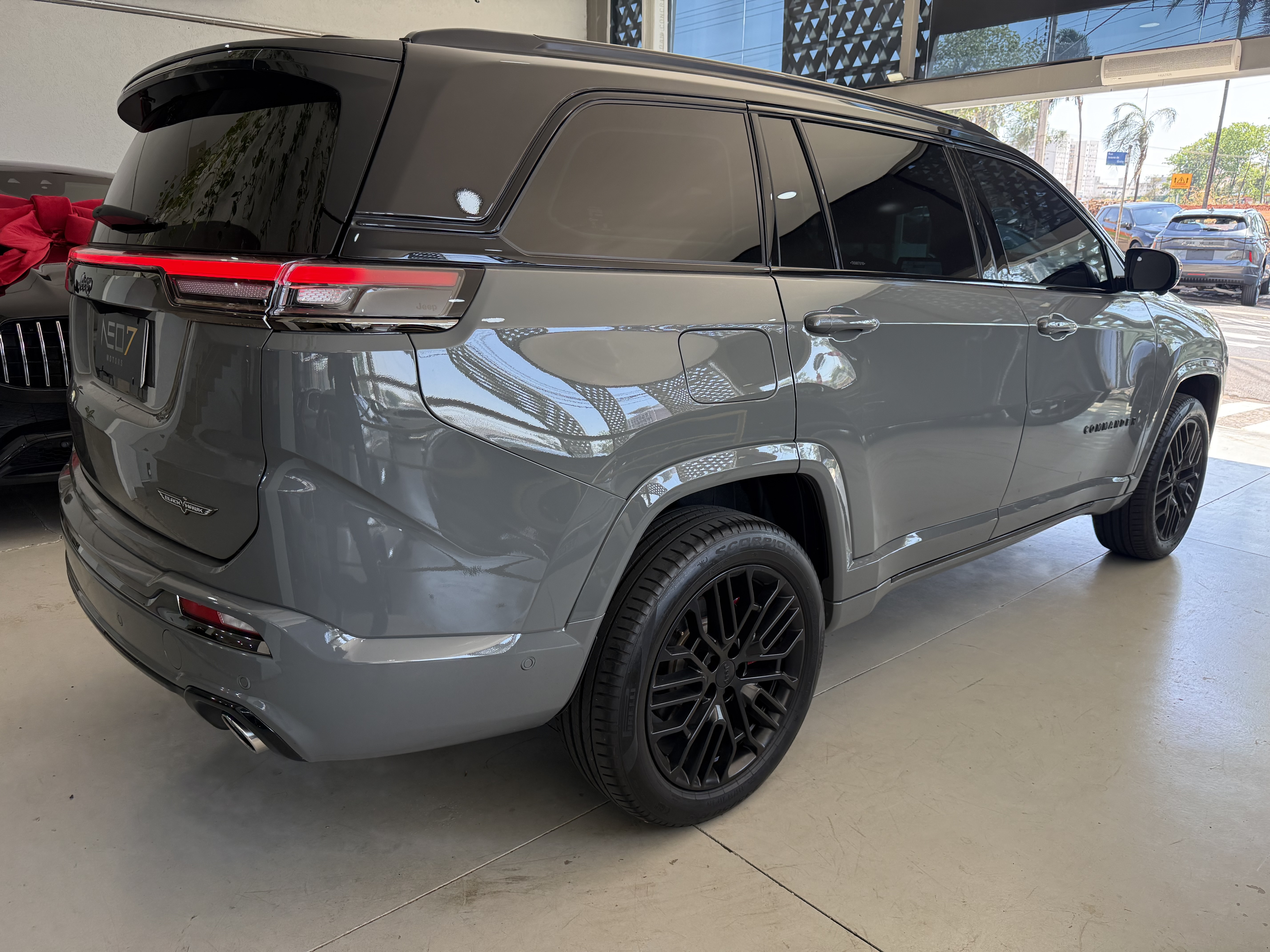 JEEP COMMANDER