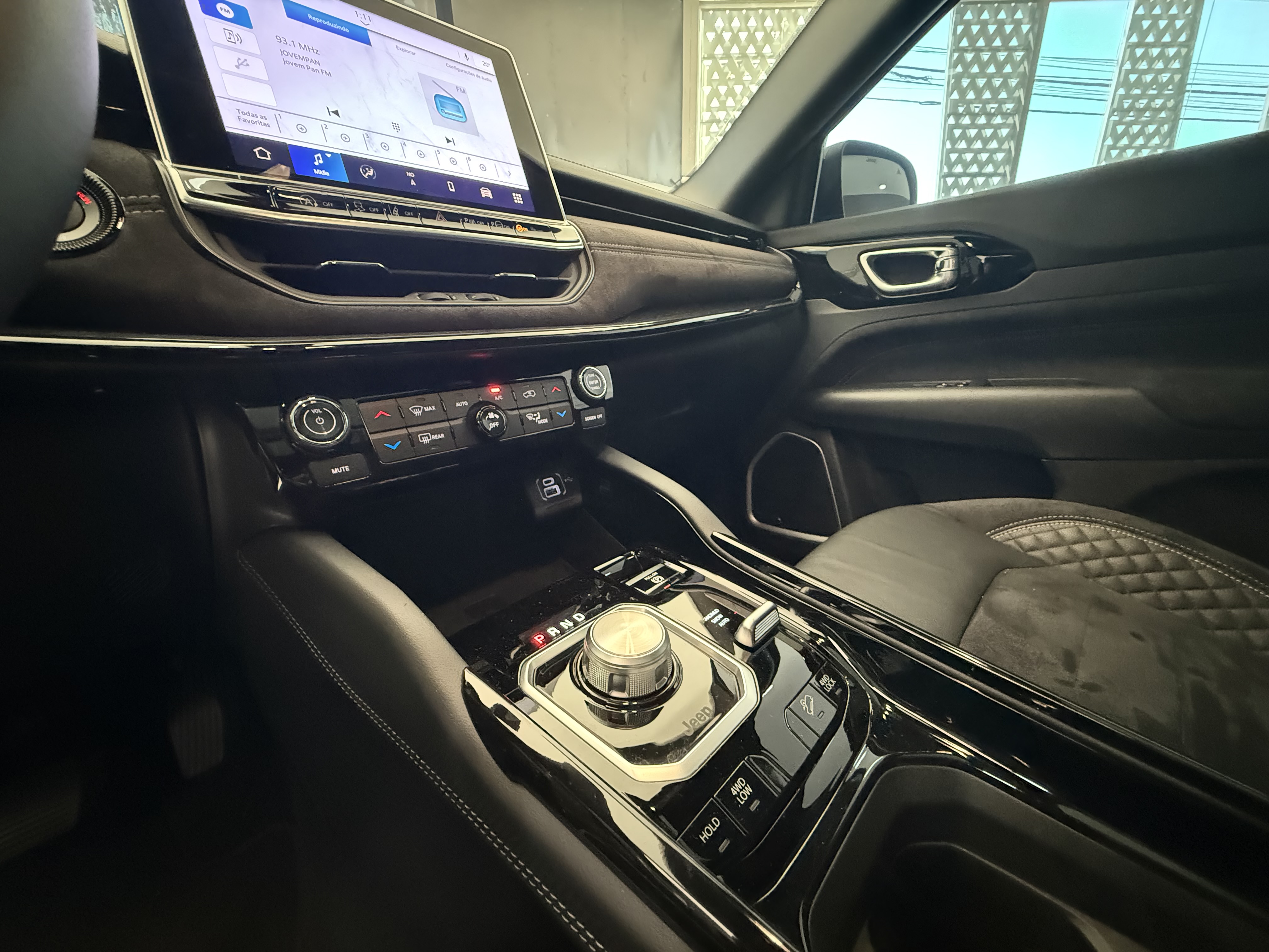 JEEP COMMANDER